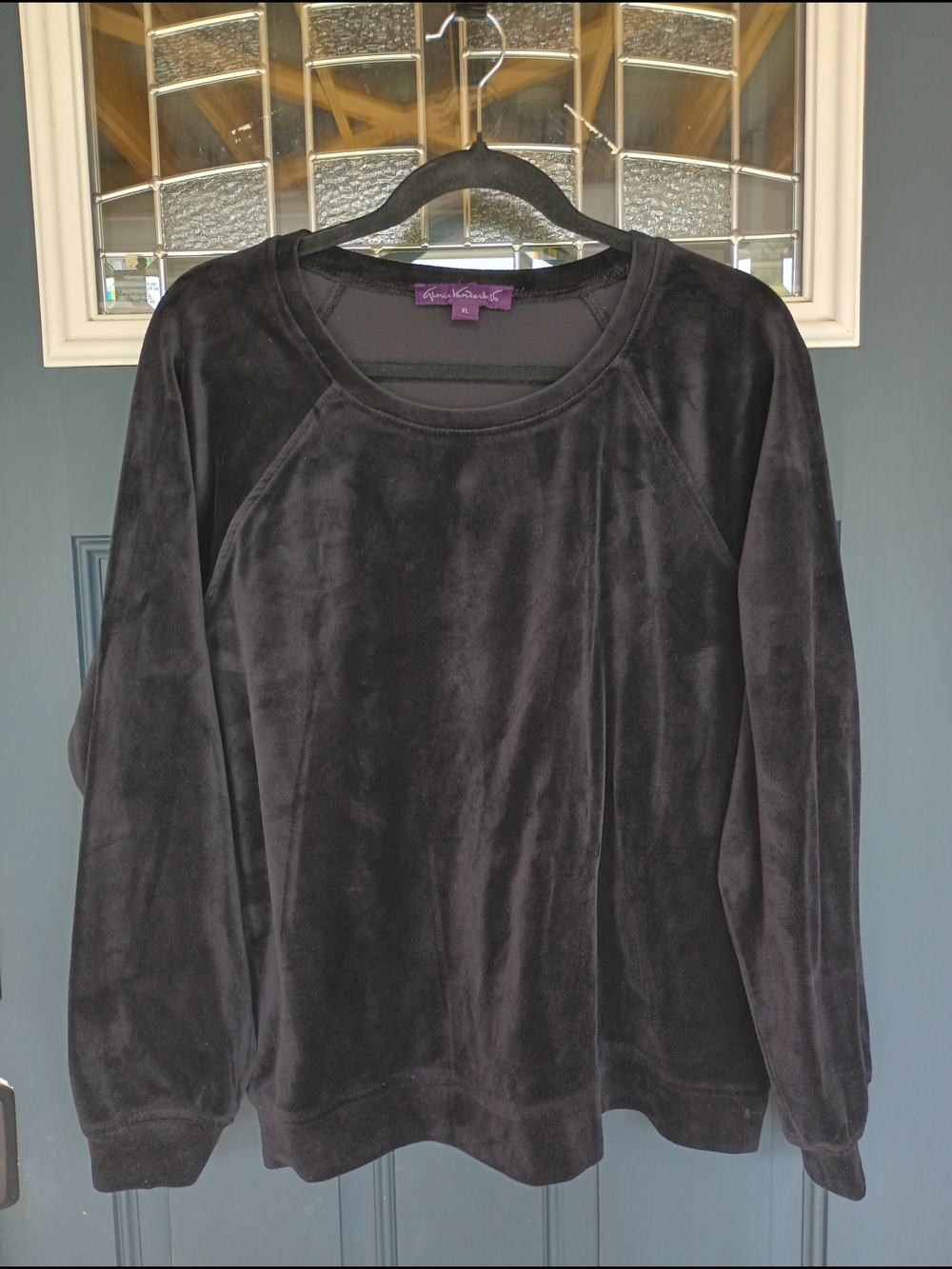 Gloria Vanderbilt Black Long Sleeve Velour Top Casual Classic Essential Size XL